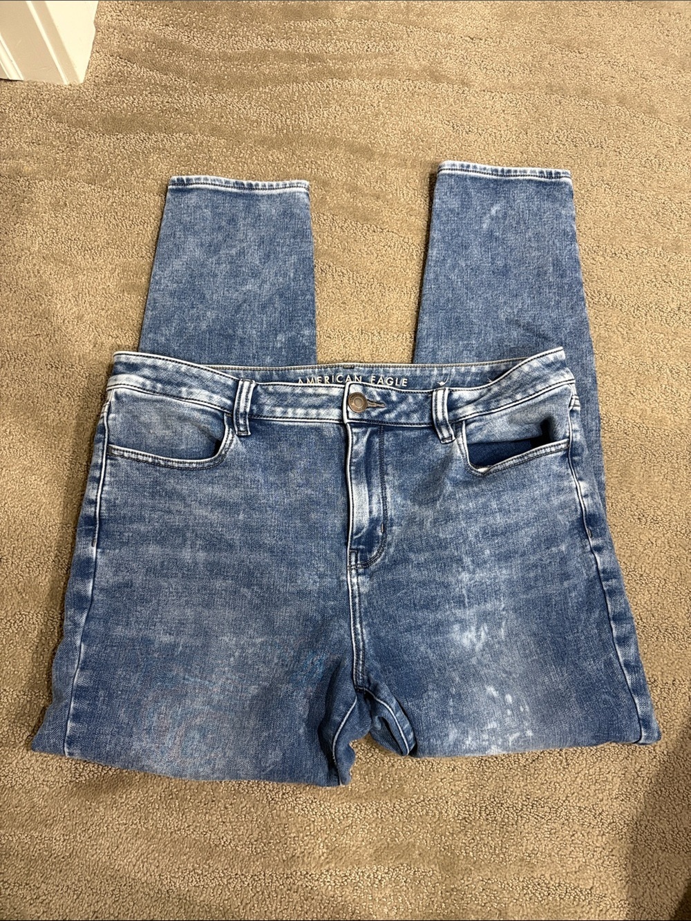 American Eagle Outfitters Light Blue Skinny Jeans